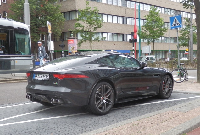 Jaguar F-TYPE R AWD Coupé