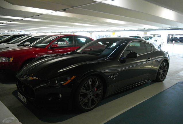 Maserati GranTurismo S Automatic