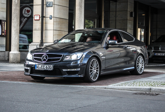 Mercedes-Benz C 63 AMG Coupé