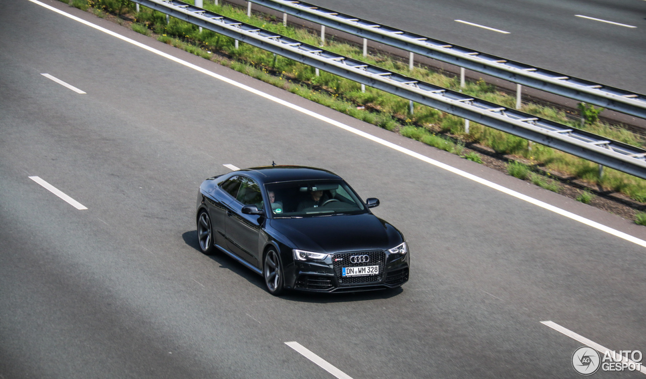 Audi RS5 B8 2012