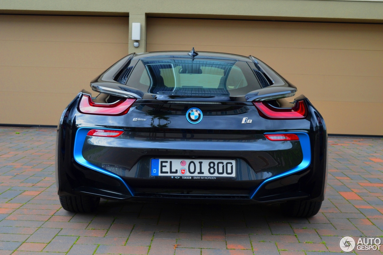 BMW i8