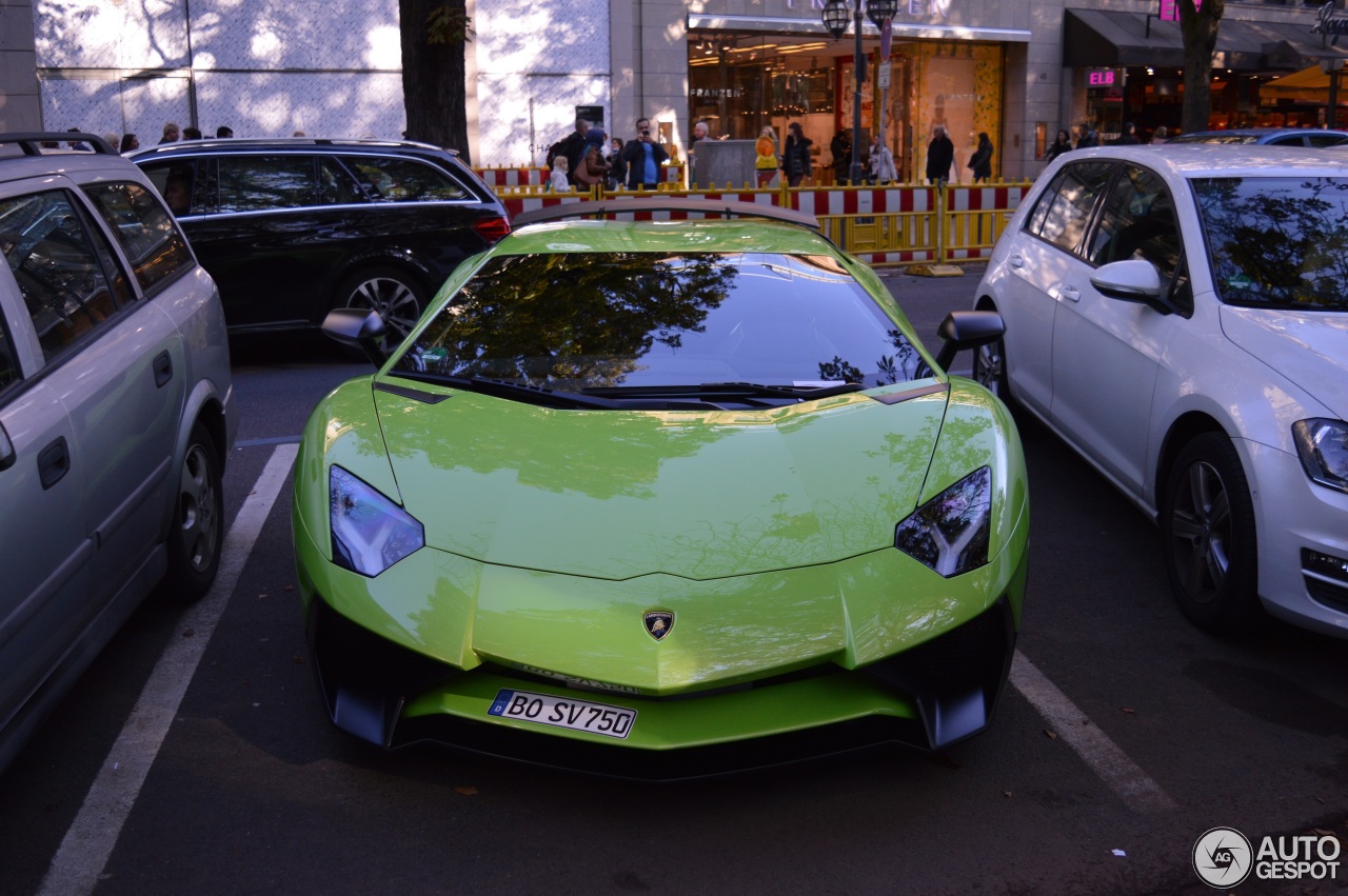 Lamborghini Aventador LP750-4 SuperVeloce