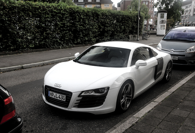 Audi R8