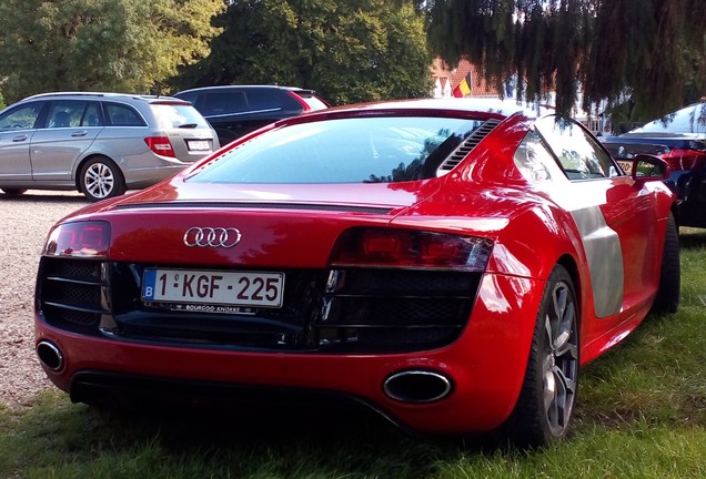 Audi R8 V10