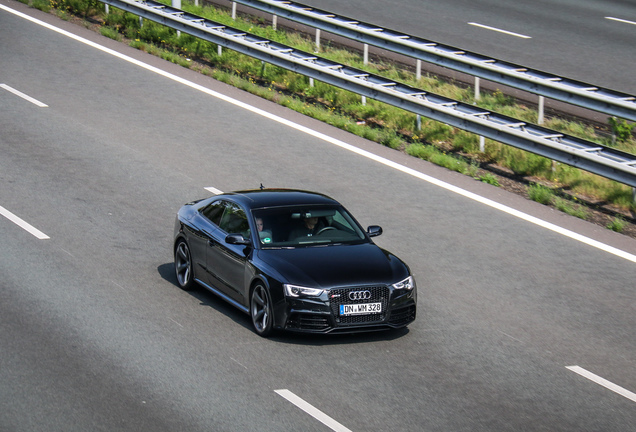 Audi RS5 B8 2012