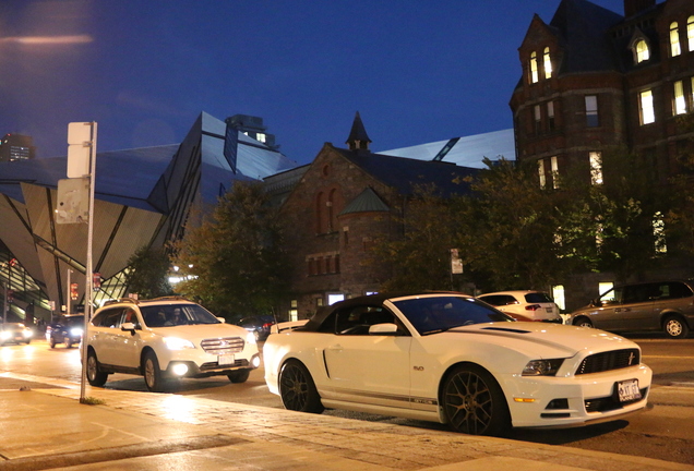 Ford Mustang GT California Special Convertible 2013