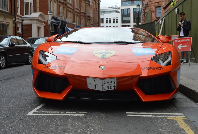 Lamborghini Aventador LP700-4