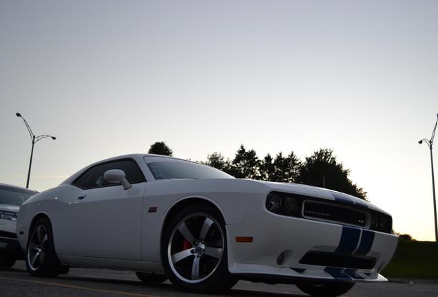 Dodge Challenger SRT-8 392 Inaugural Edition