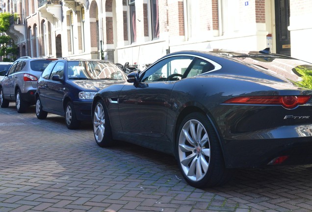 Jaguar F-TYPE S Coupé