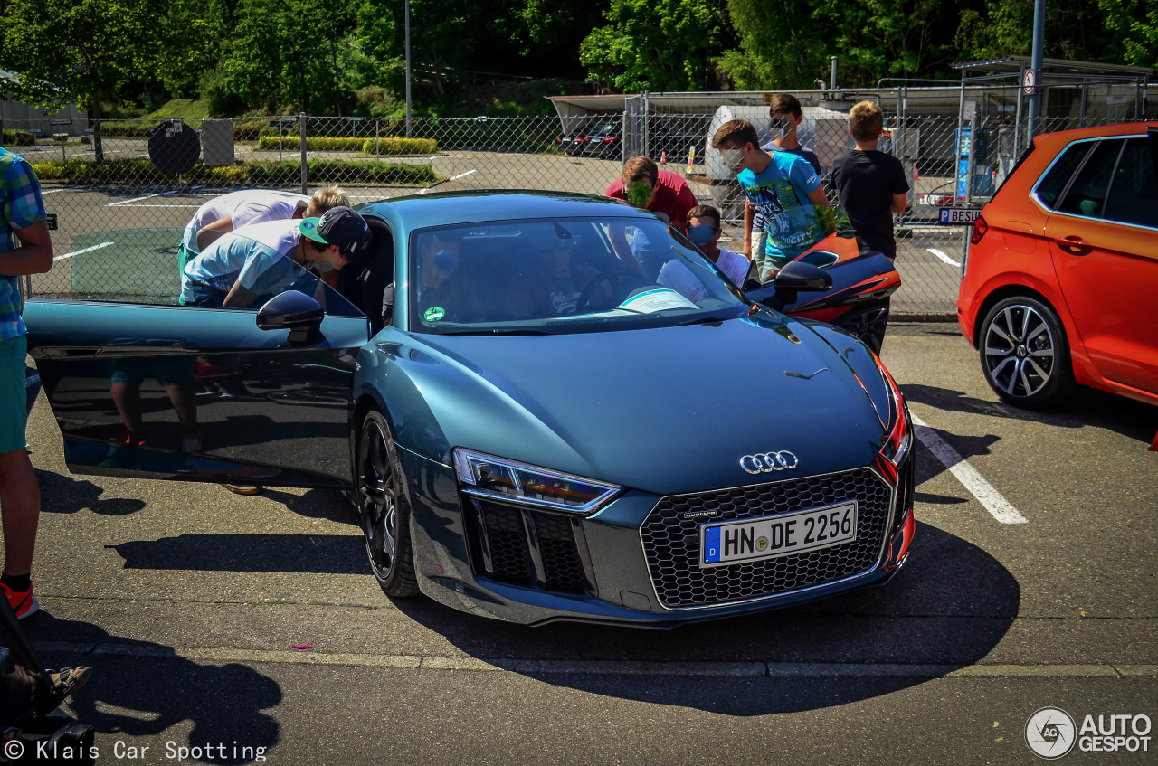 Audi R8 V10 Plus 2015