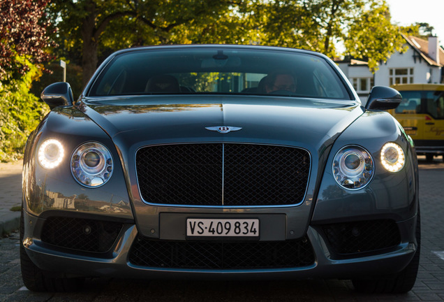 Bentley Continental GTC V8