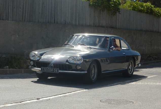 Ferrari 330 GT 2+2 Series I