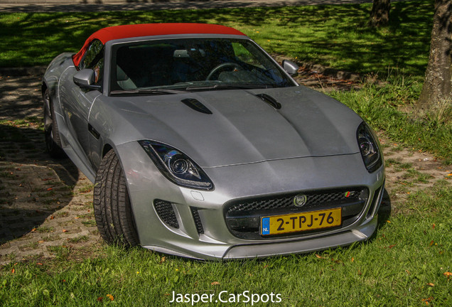 Jaguar F-TYPE S Convertible