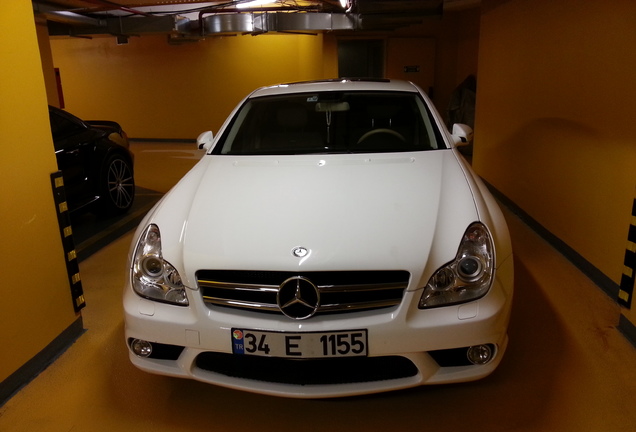 Mercedes-Benz CLS 63 AMG C219 2008