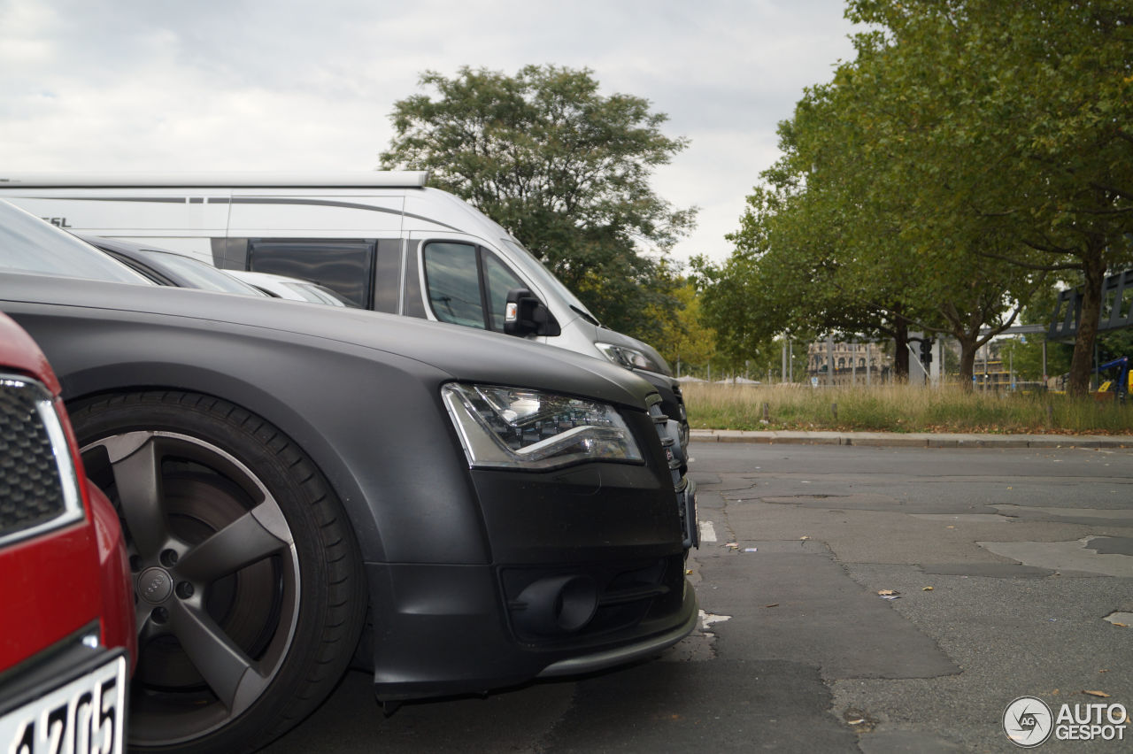 Audi S8 D4