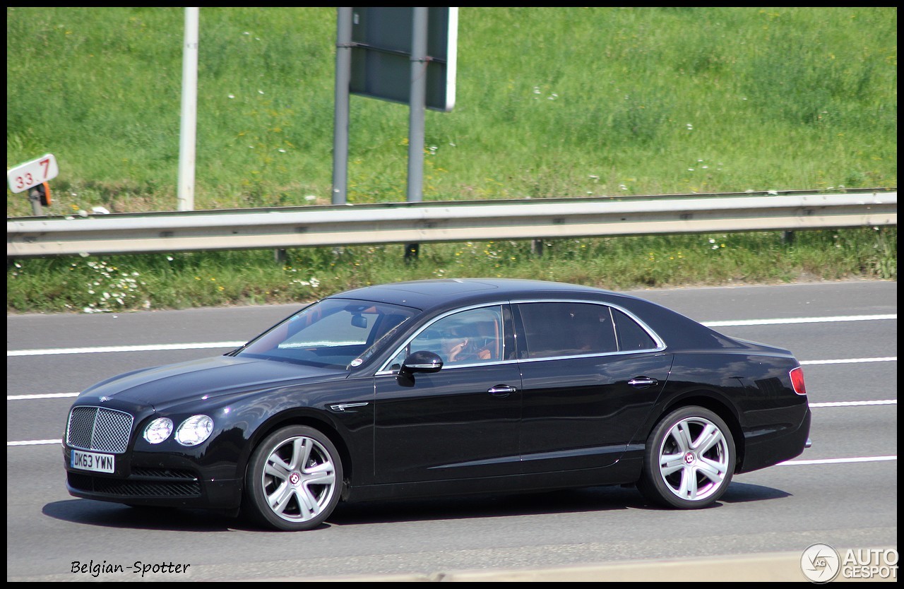 Bentley Flying Spur V8