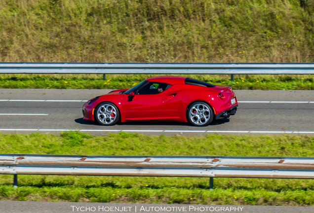 Alfa Romeo 4C Coupé