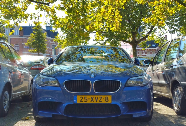 BMW M5 F10 2011