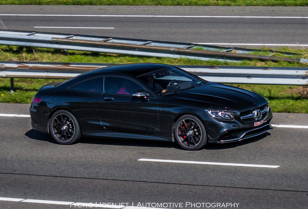 Mercedes-Benz S 63 AMG Coupé C217