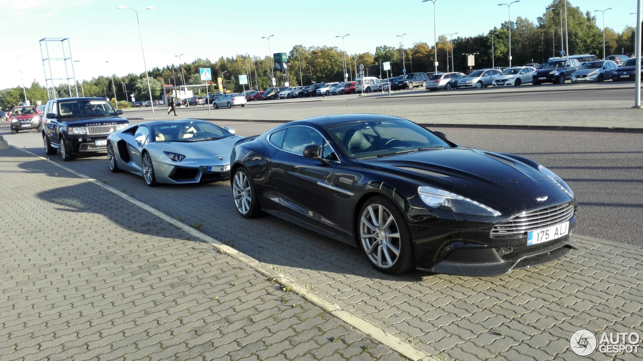 Aston Martin Vanquish 2013