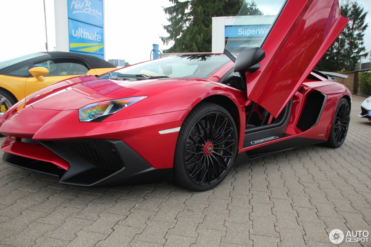 Lamborghini Aventador LP750-4 SuperVeloce