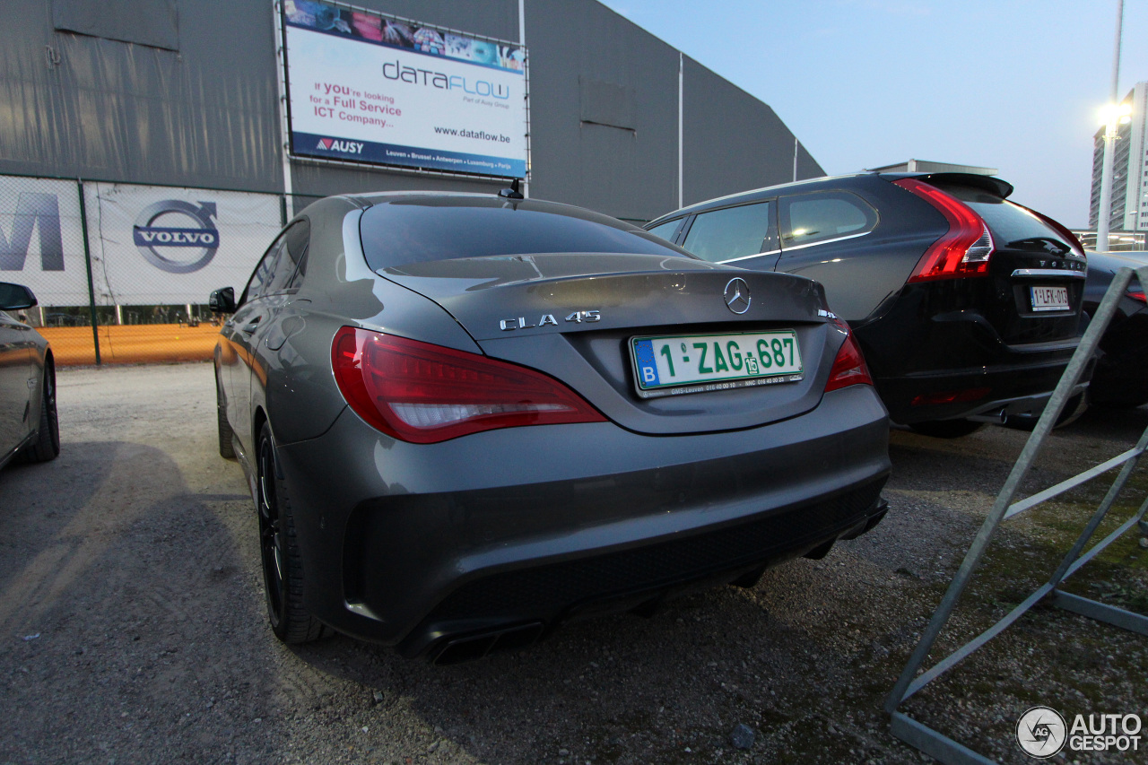 Mercedes-Benz CLA 45 AMG C117