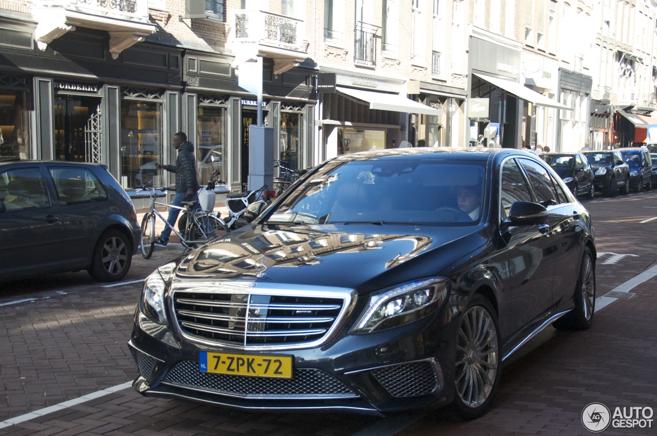 Mercedes-Benz S 65 AMG V222