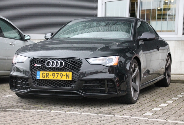 Audi RS5 B8 2012