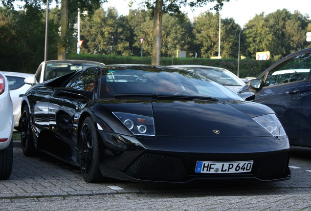 Lamborghini Murciélago LP640