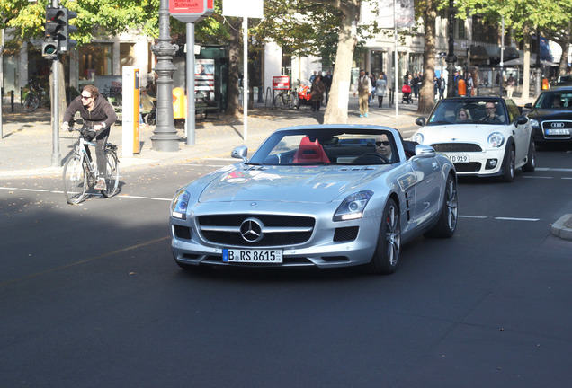 Mercedes-Benz SLS AMG Roadster