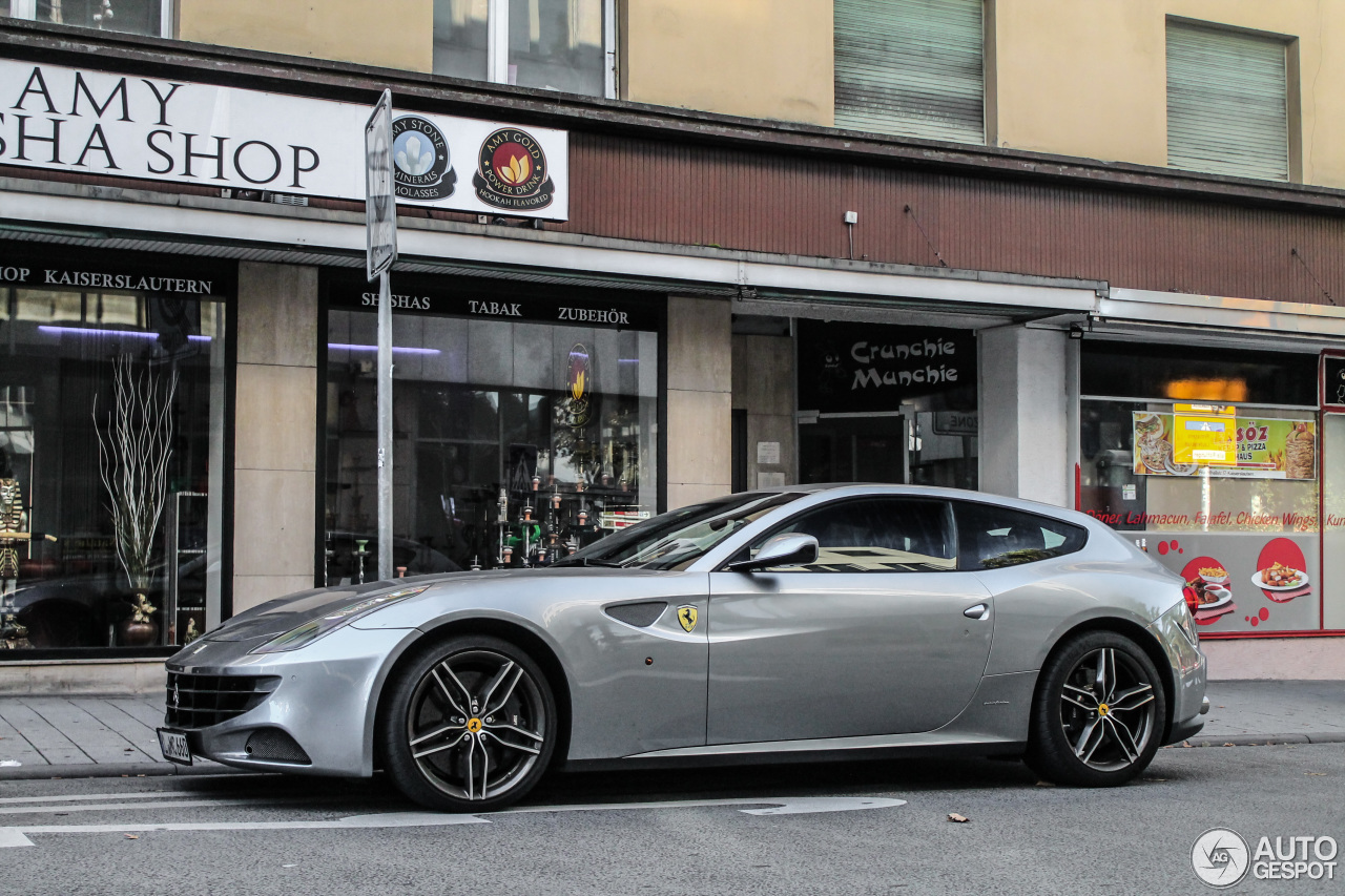 Ferrari FF