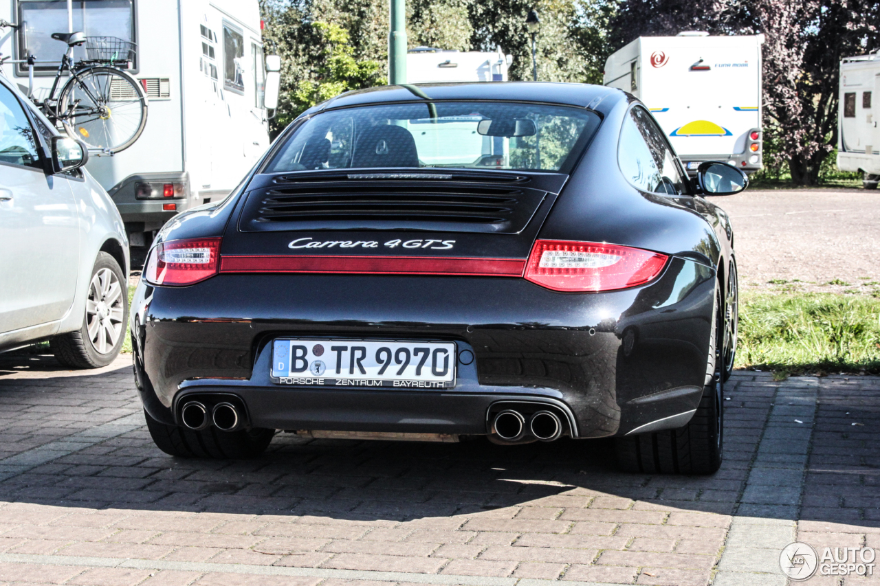 Porsche 997 Carrera 4 GTS