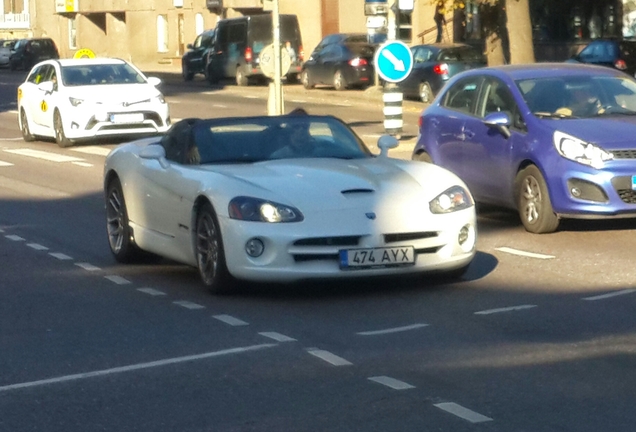 Dodge Viper SRT-10 Roadster 2003