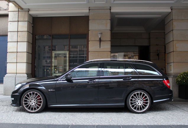 Mercedes-Benz C 63 AMG Estate 2012