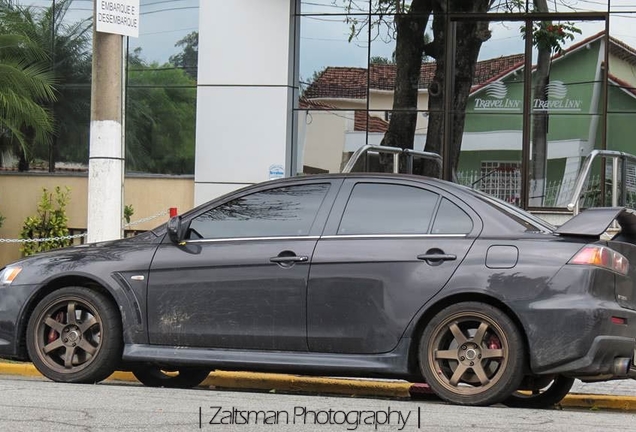 Mitsubishi Lancer Evolution X