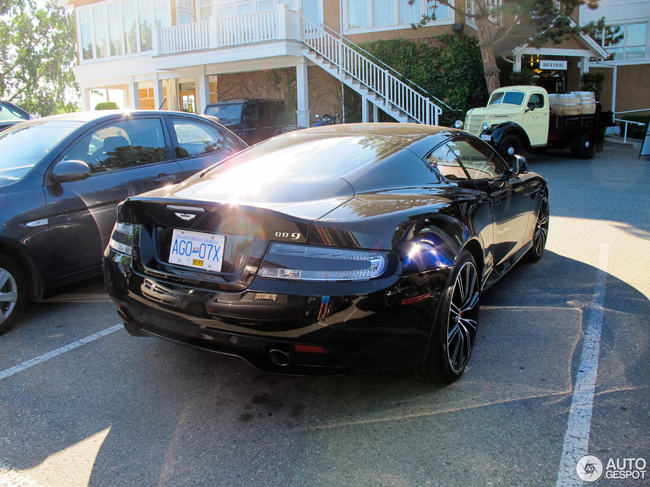 Aston Martin DB9 2013