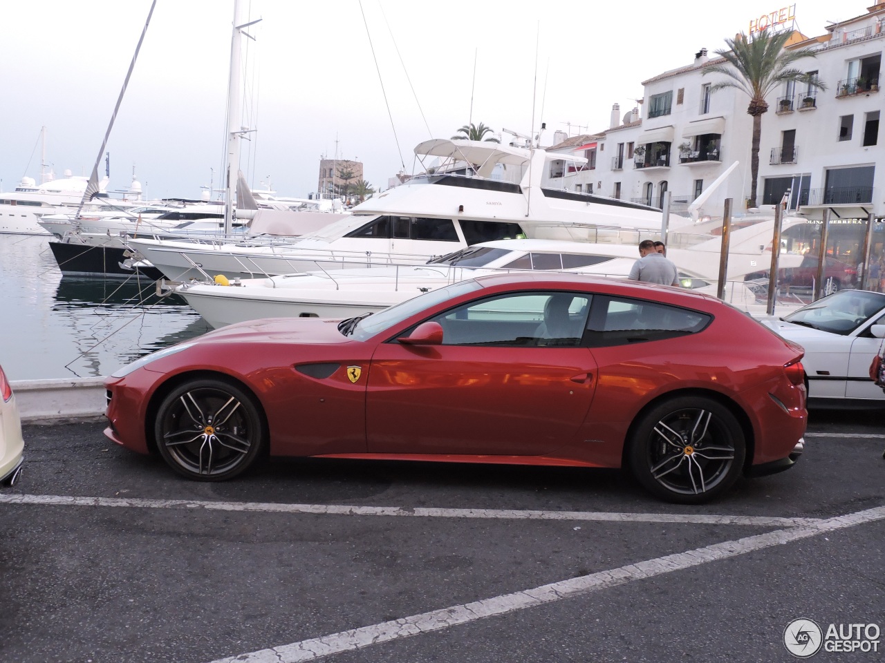 Ferrari FF