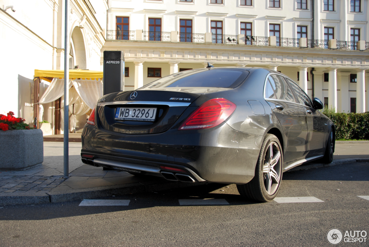 Mercedes-Benz S 63 AMG V222