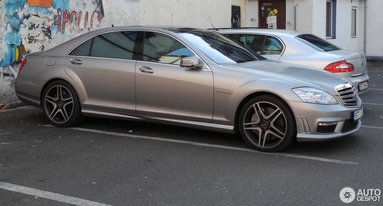 Mercedes-Benz S 65 AMG V221 2010