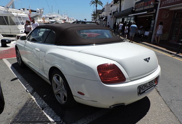 Bentley Continental GTC