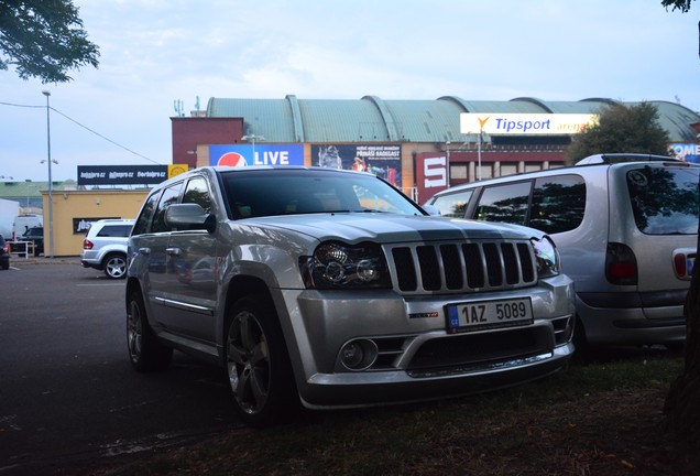 Jeep Grand Cherokee SRT-8 2005