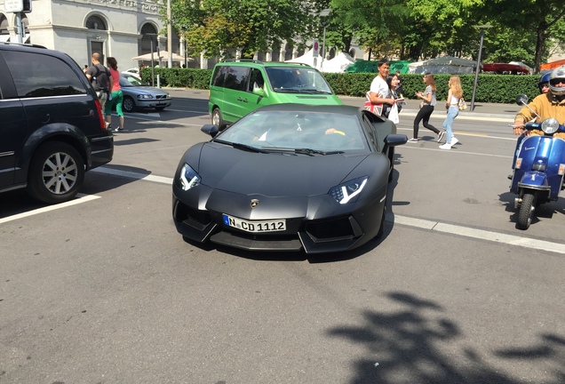 Lamborghini Aventador LP700-4