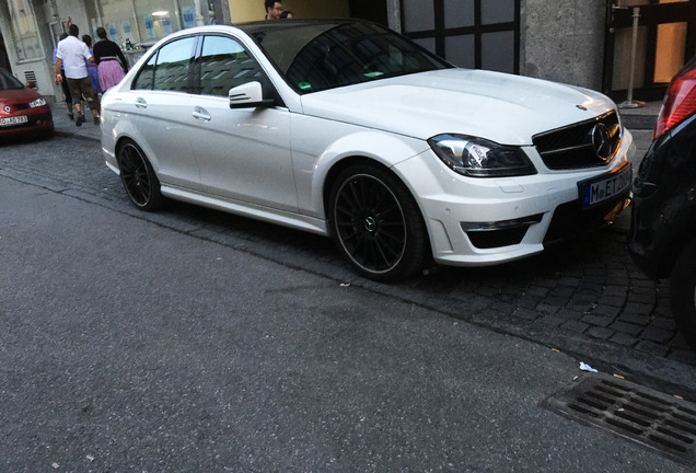 Mercedes-Benz C 63 AMG W204 2012