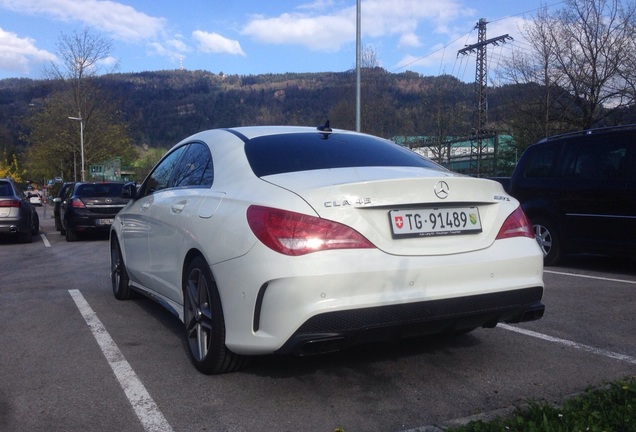 Mercedes-Benz CLA 45 AMG C117