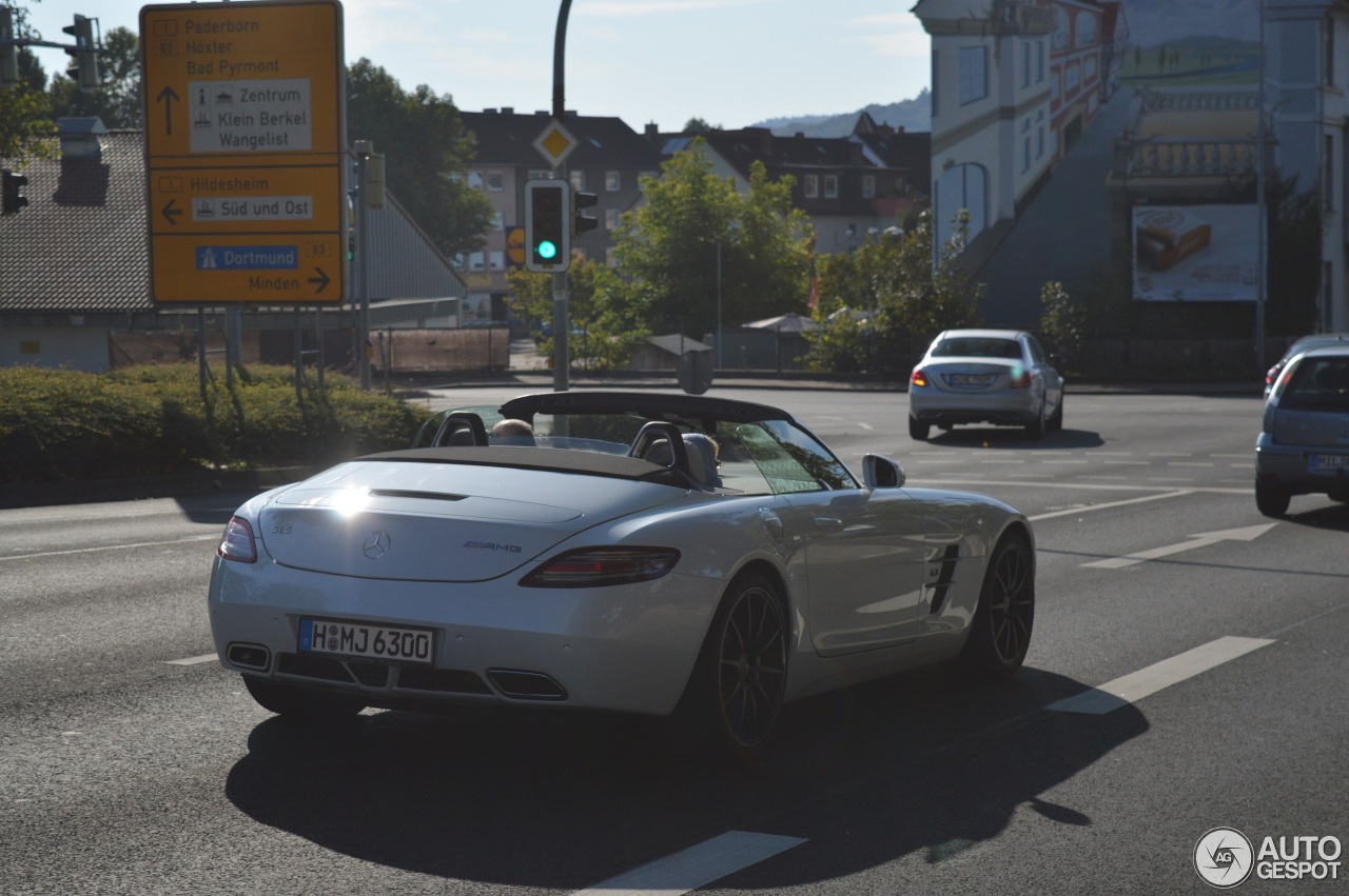 Mercedes-Benz SLS AMG Roadster