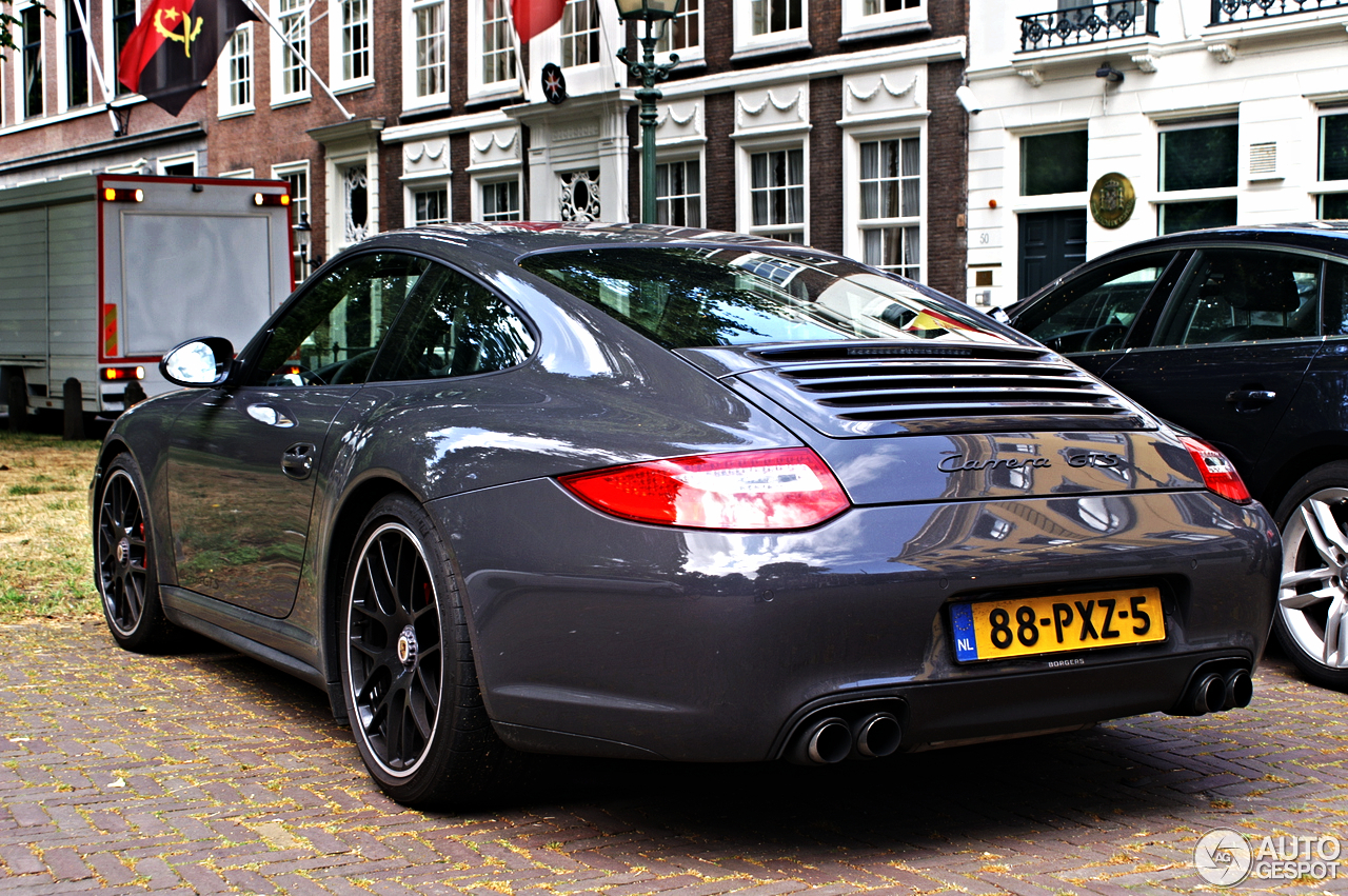 Porsche 997 Carrera GTS