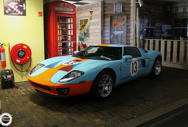 Ford GT Heritage Edition