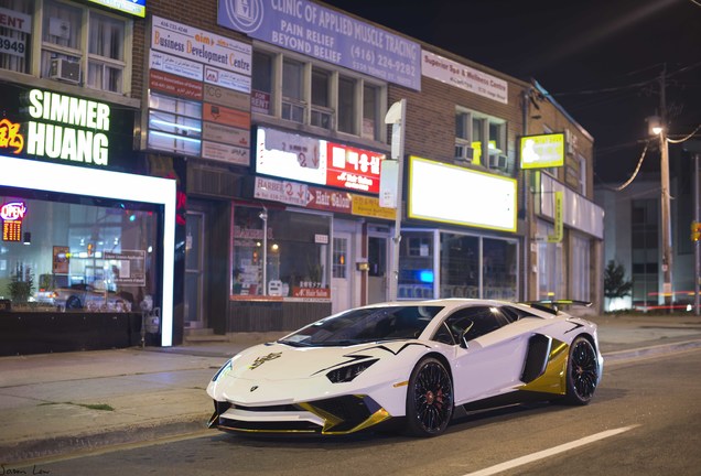 Lamborghini Aventador LP750-4 SuperVeloce