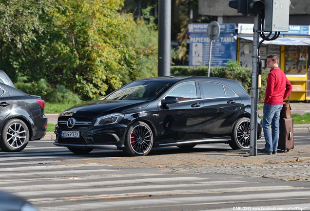 Mercedes-Benz A 45 AMG