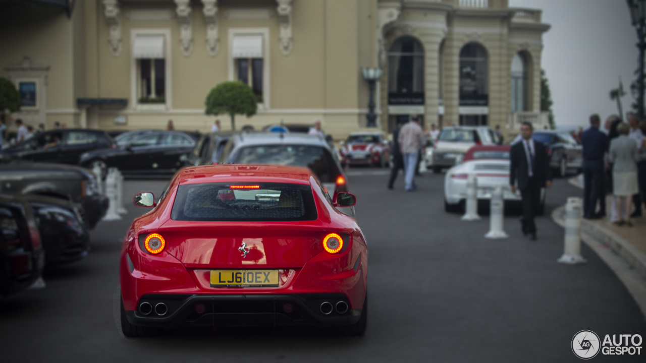 Ferrari FF